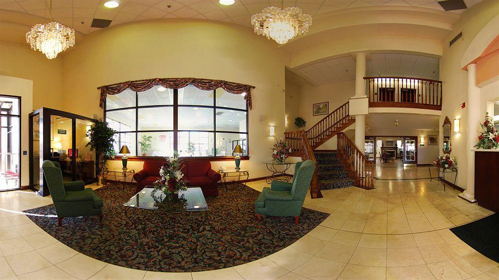 Clarion Inn&Suites Northwest Indianápolis Exterior foto